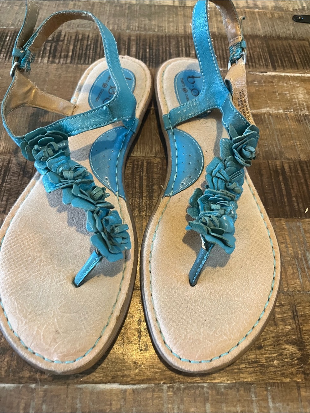 b.o.c. Teal Floral T-Strap Sandals